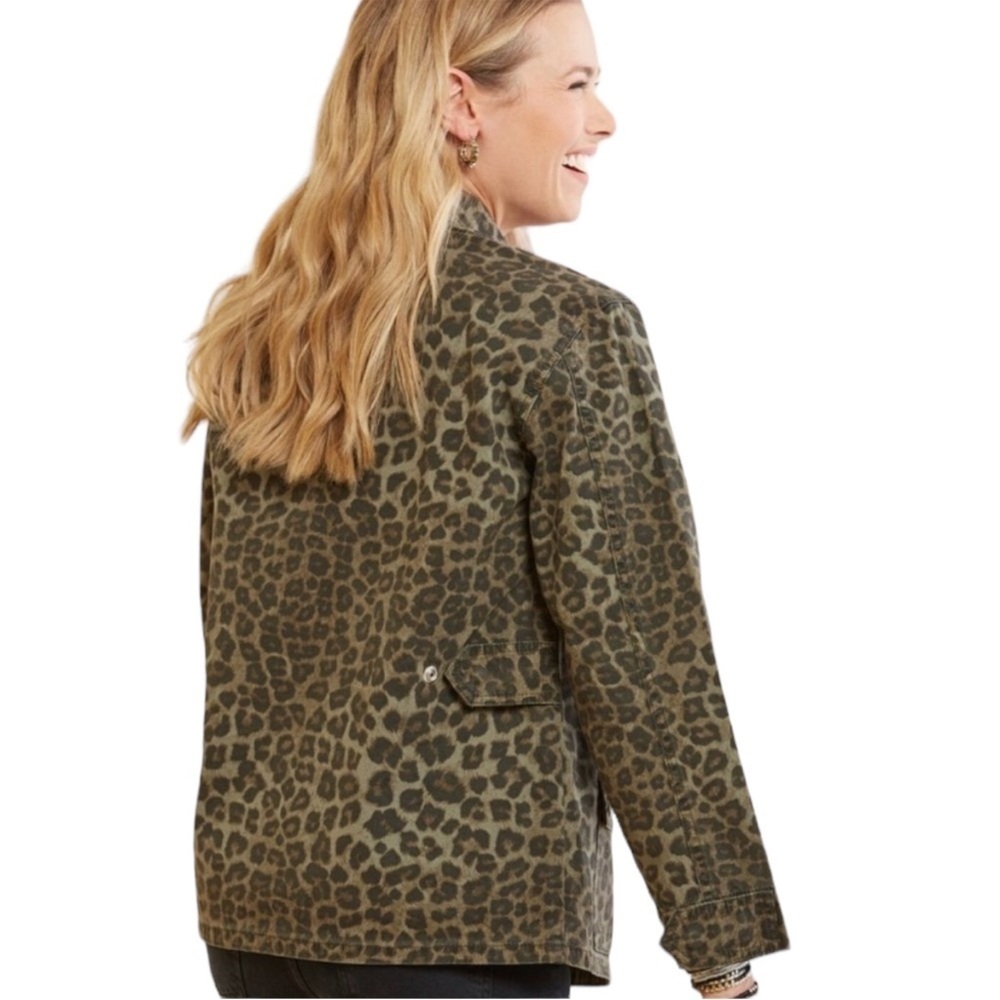 GOOD AMERICAN Leopard Print Cotton Utility Jacket in a Size 0 (XS). NWT - Picture 3 of 10